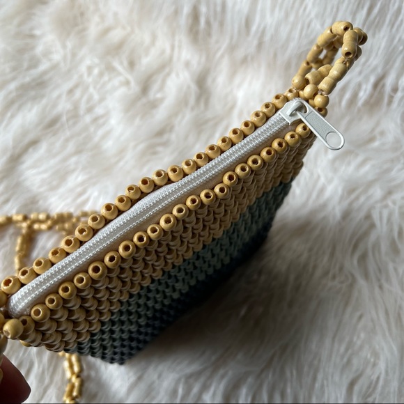 Ombré Bamboo Beaded Crossbody - Picture 2 of 5